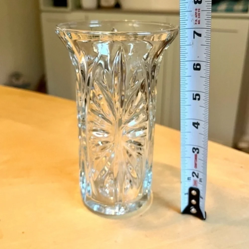 Vintage 1991 FTD Glass Vase Starburst Pattern - Picture 10 of 14